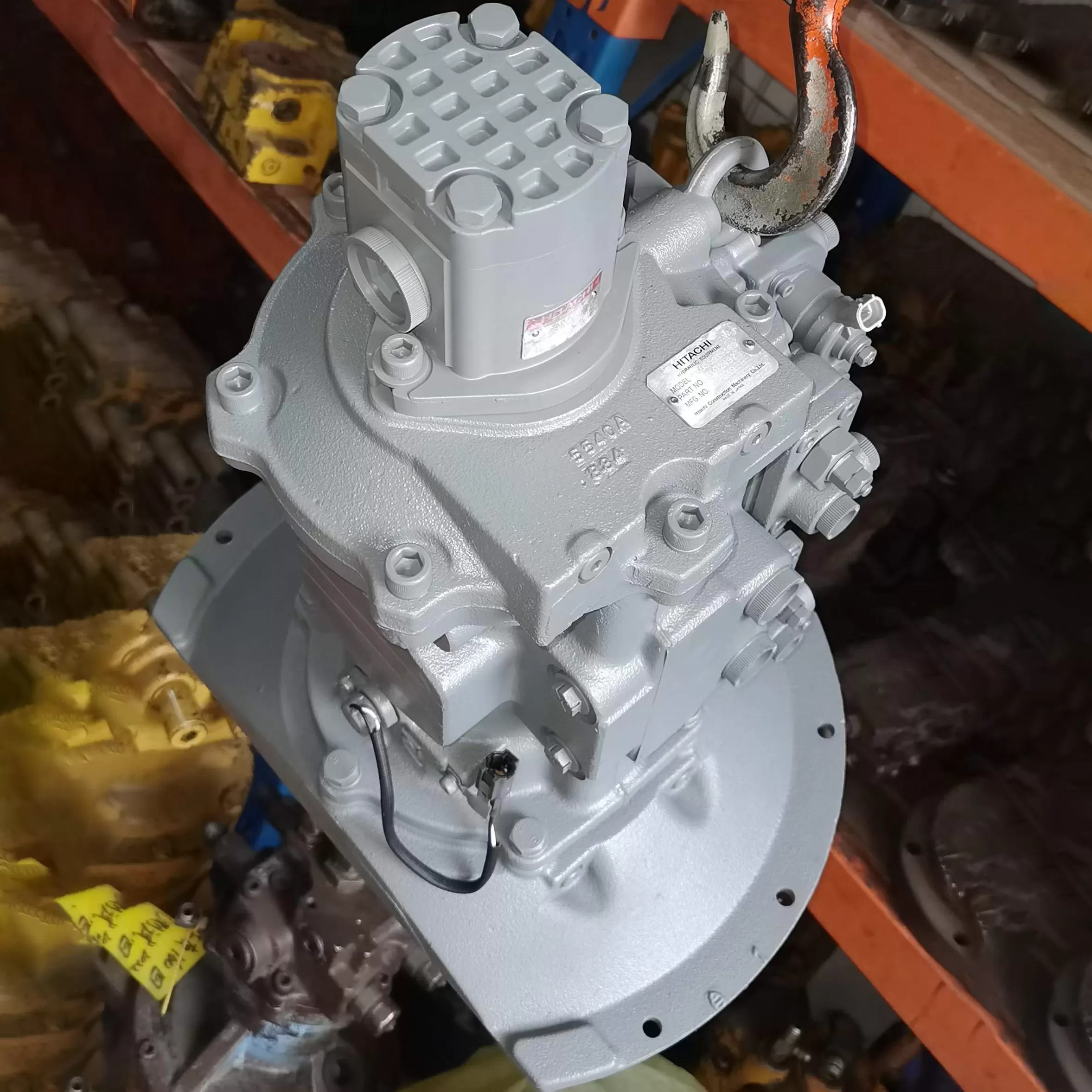 Pompe principale ZX120-6 HPK055AT-18B 9227923