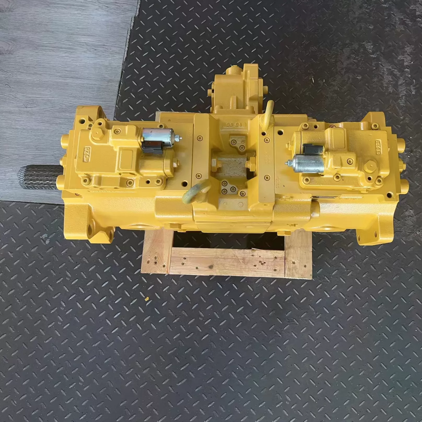 CAT 349GC Pompe principale 5668632 K7V180DTP